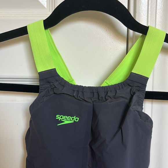 Speedo Tech Suit - Picture 2 of 5